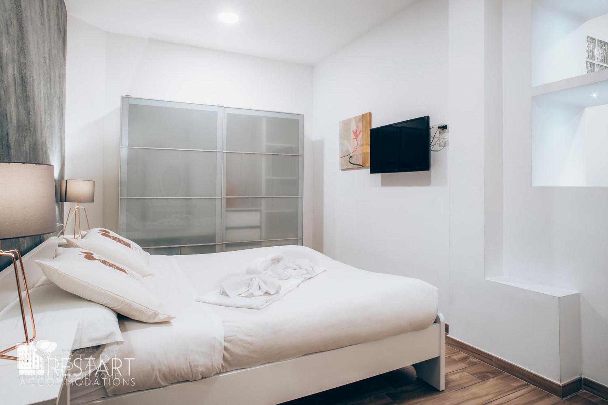 Restart Accommodations Aldobrandini E Sciarra Рим Екстер'єр фото