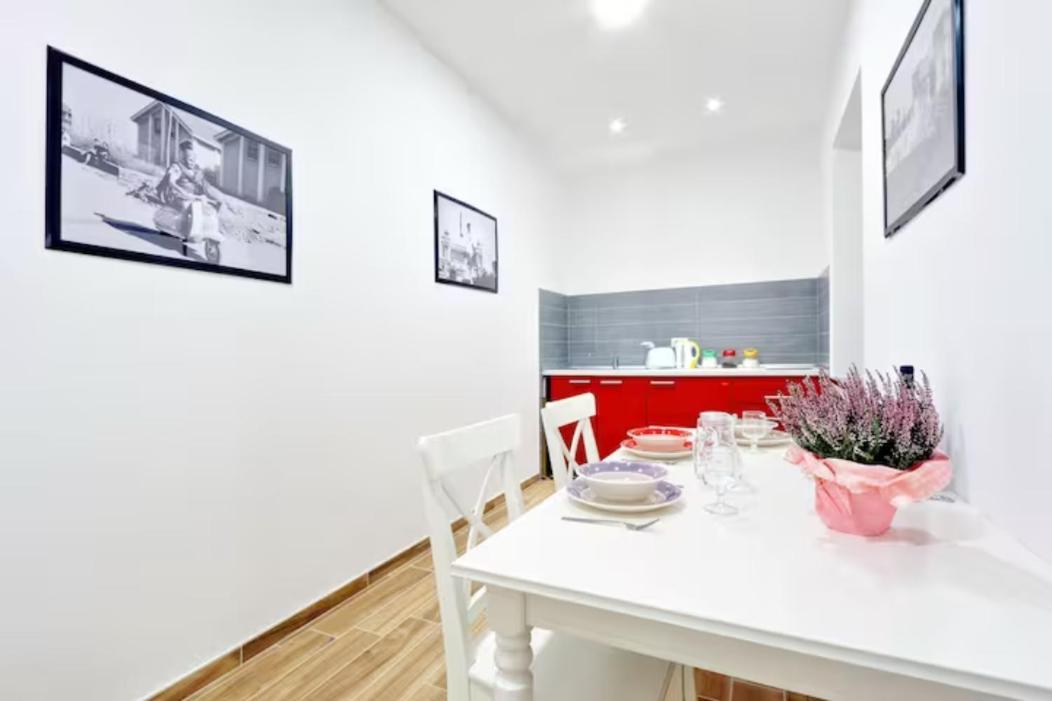 Restart Accommodations Aldobrandini E Sciarra Рим Екстер'єр фото