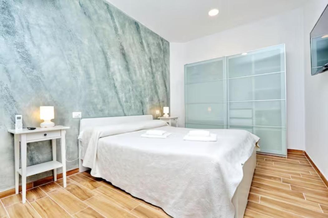 Restart Accommodations Aldobrandini E Sciarra Рим Екстер'єр фото